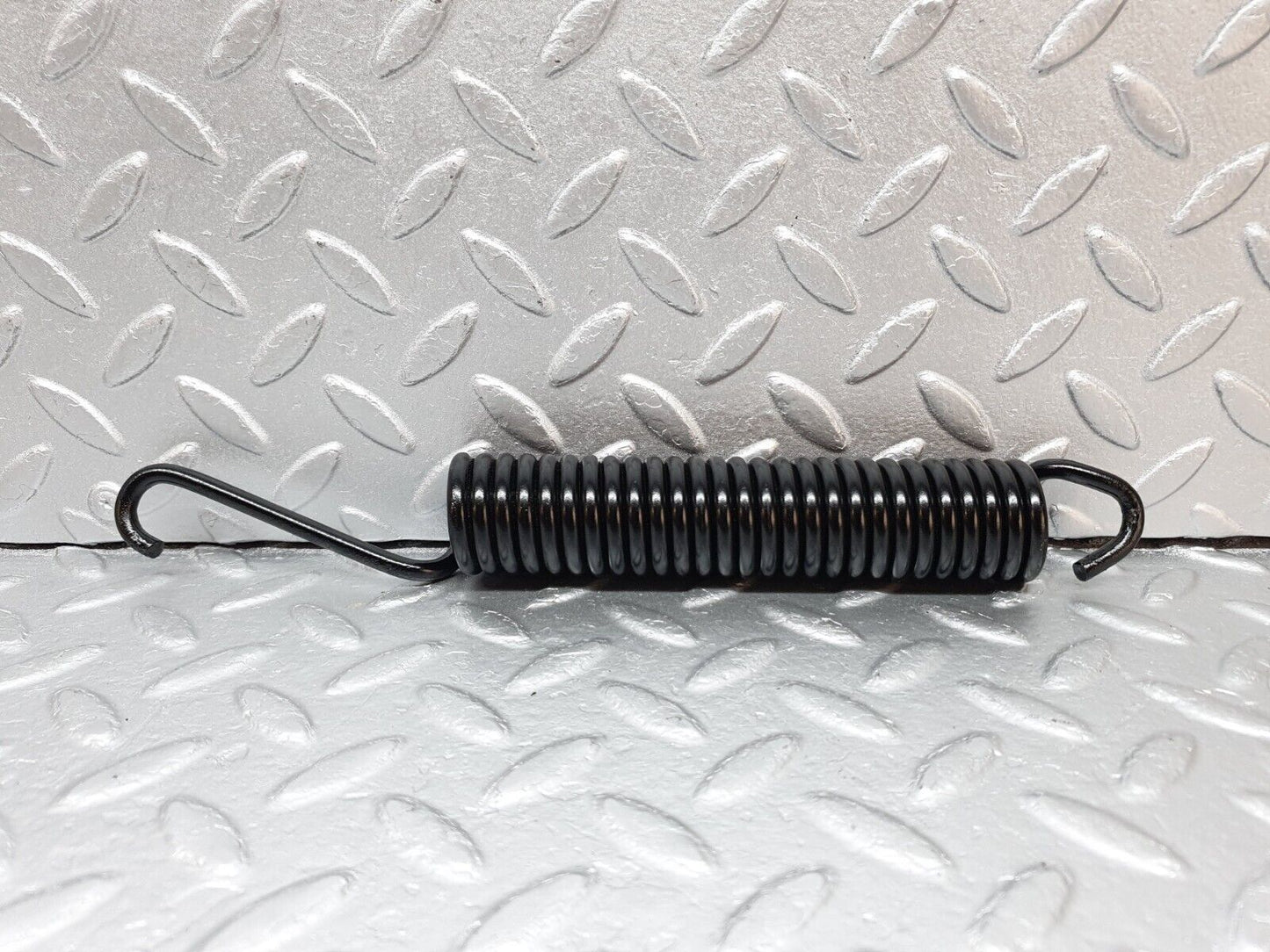 40838 Mercedes-Benz W123 300D Bonnet Hinge Spring