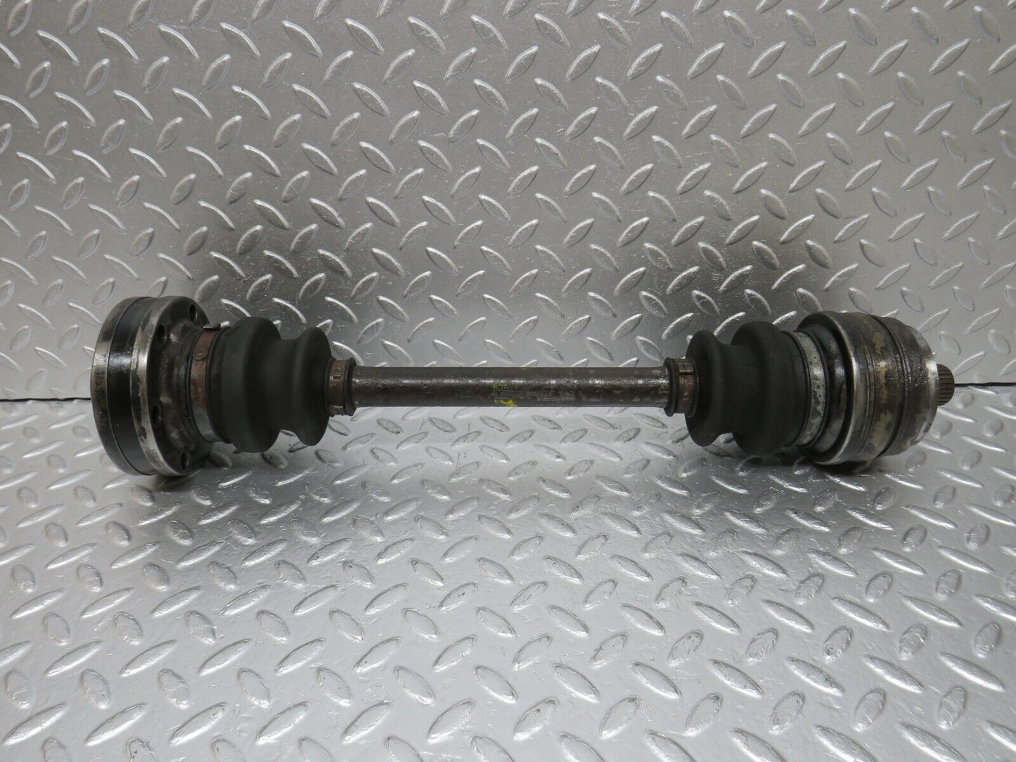 34666 Mercedes-Benz C126 380SEC Coupe Axle Shaft Drive Shaft 1263500410