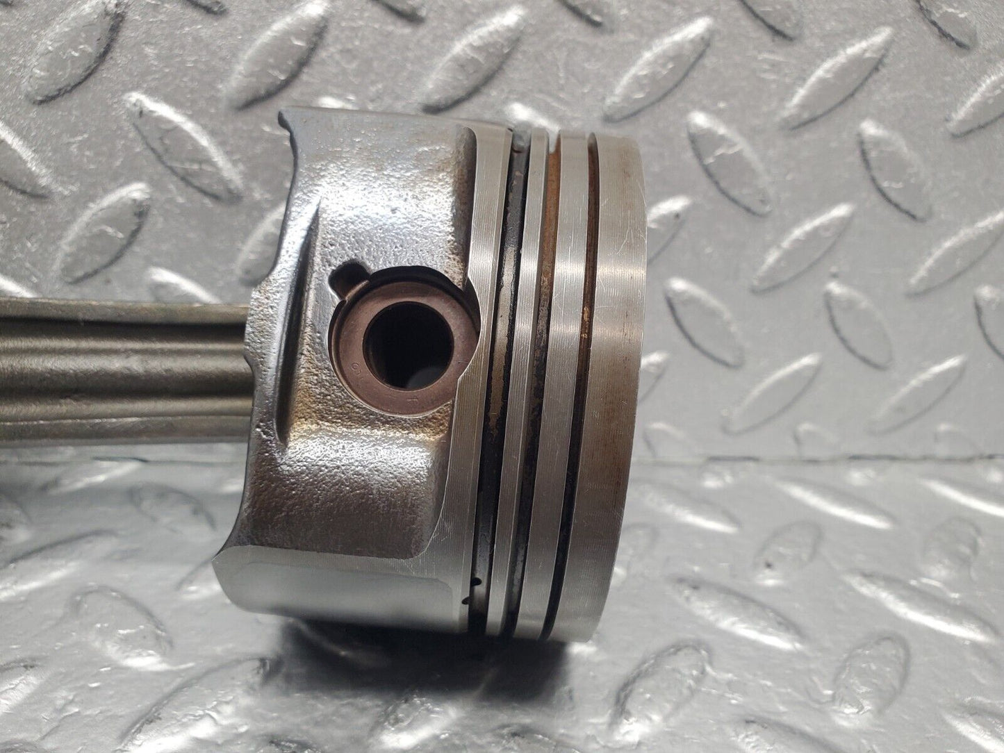 46224 Mercedes-Benz W124 280E Piston With Connecting Rod 1/94 B 74