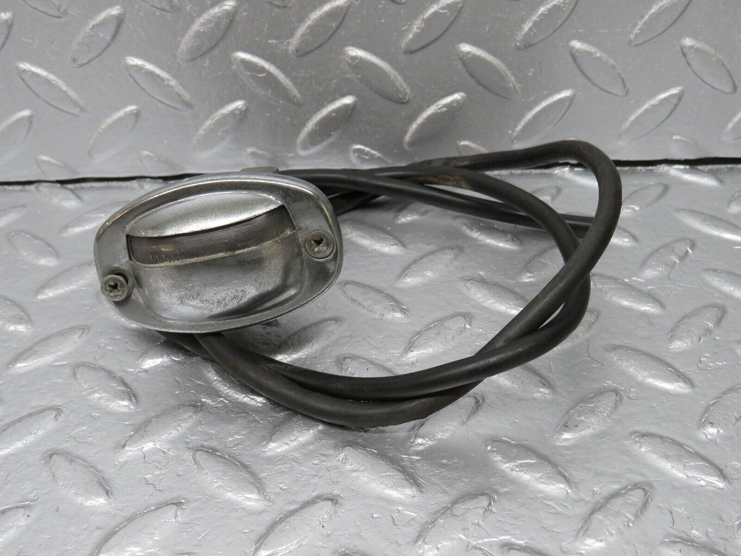 40311 Mercedes-Benz W110 230 number Plate Light K12867 K12840