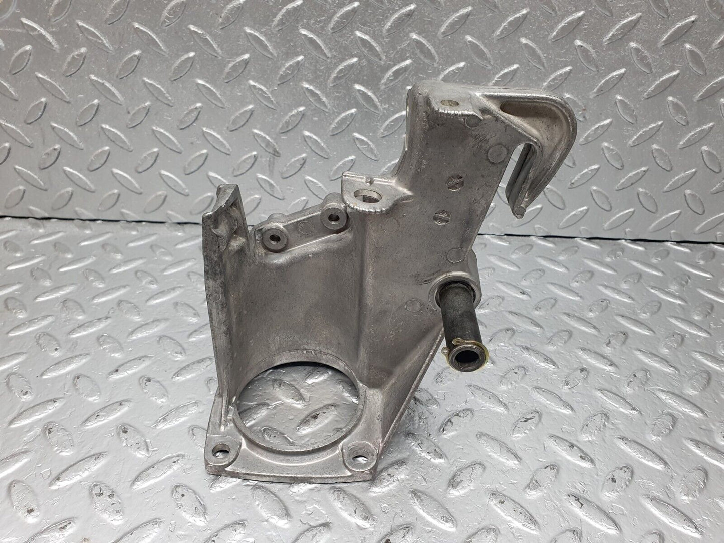 43918 Mercedes-Benz C123 230CE Coupe Brake Pedal Bracket 1232900219