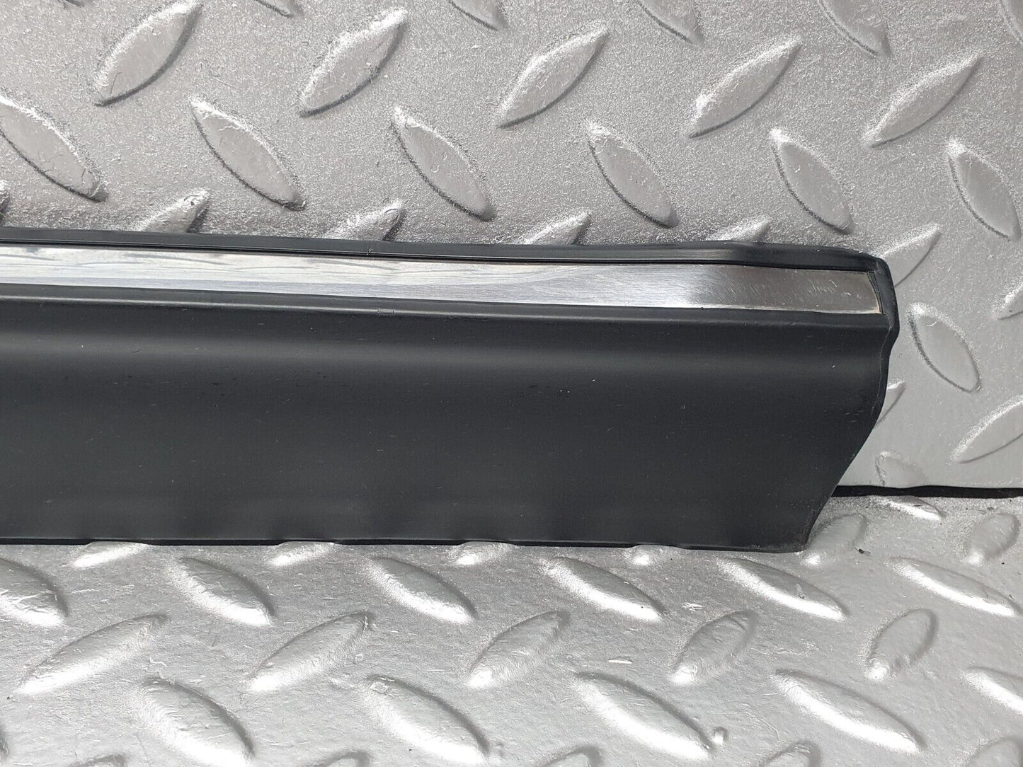 43922 Mercedes-Benz C123 230CE Coupe Left Door Lower Moulding Trim 1236903380