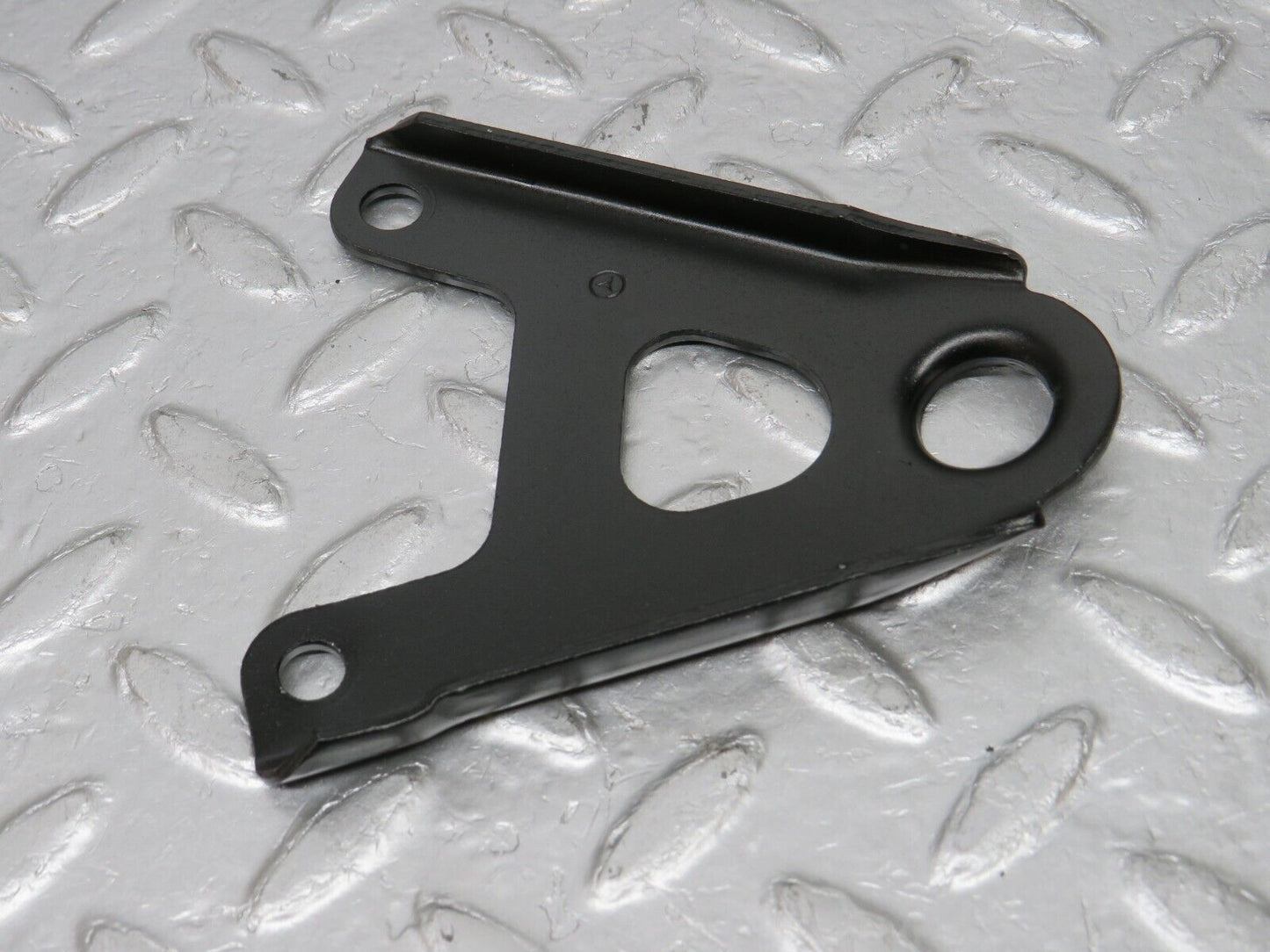 33547 Mercedes-Benz W202 C180 Engine Lifting Eyes Hooks