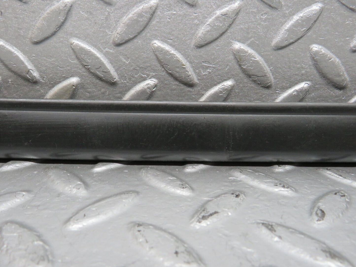 40126 Mercedes-Benz R107 350SL Coupe Front Left Wing Lower Trim
