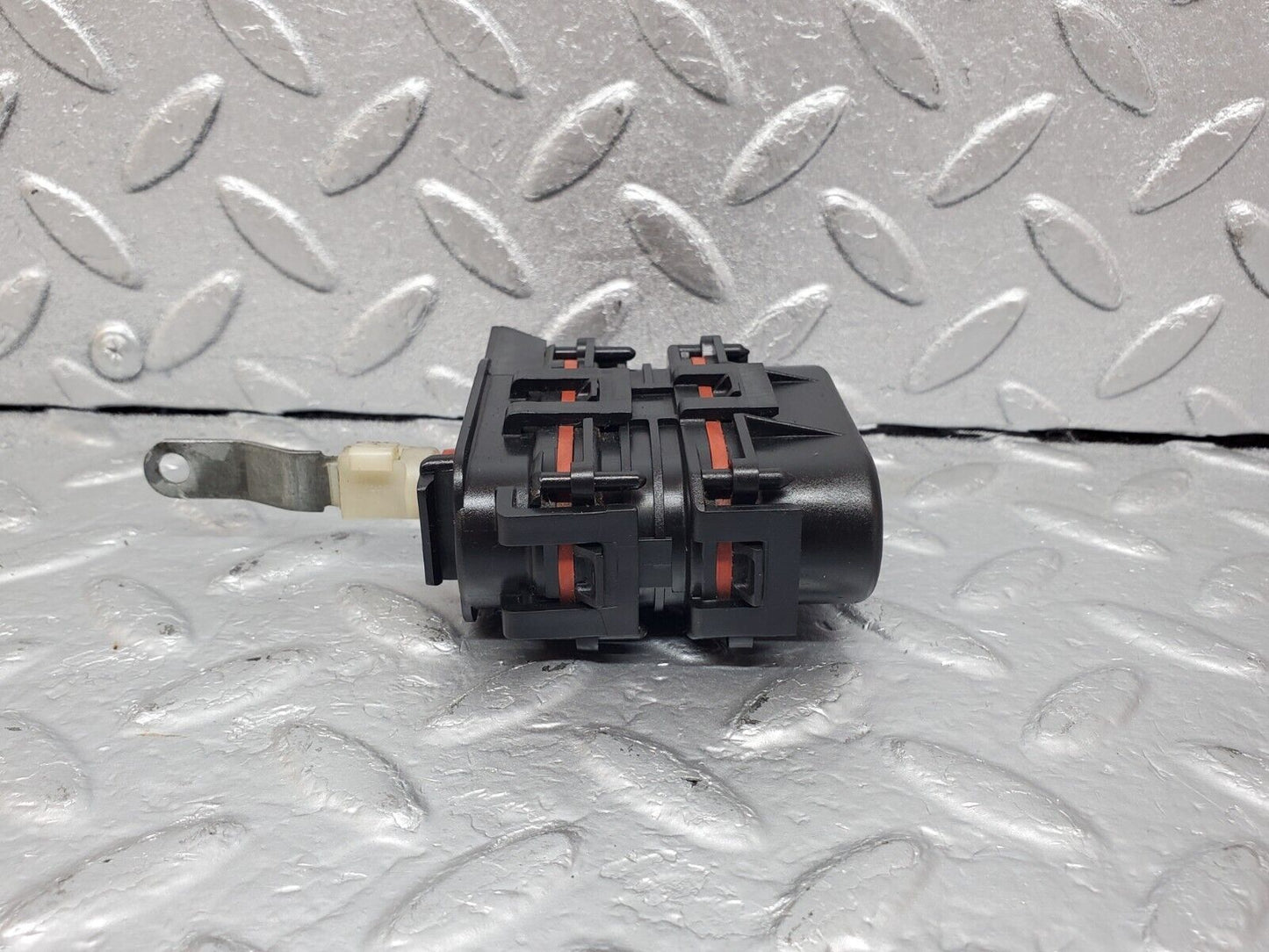 44906 Mercedes-Benz R129 300SL Coupe Heater Box Vacuum Actuator