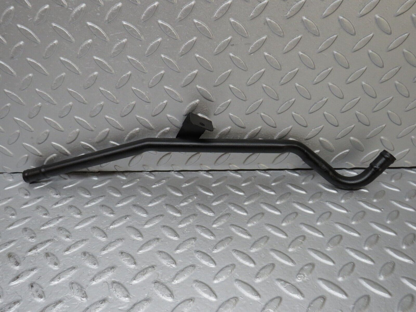 36777 Mercedes-Benz W201 190E Coolant Hose Pipe