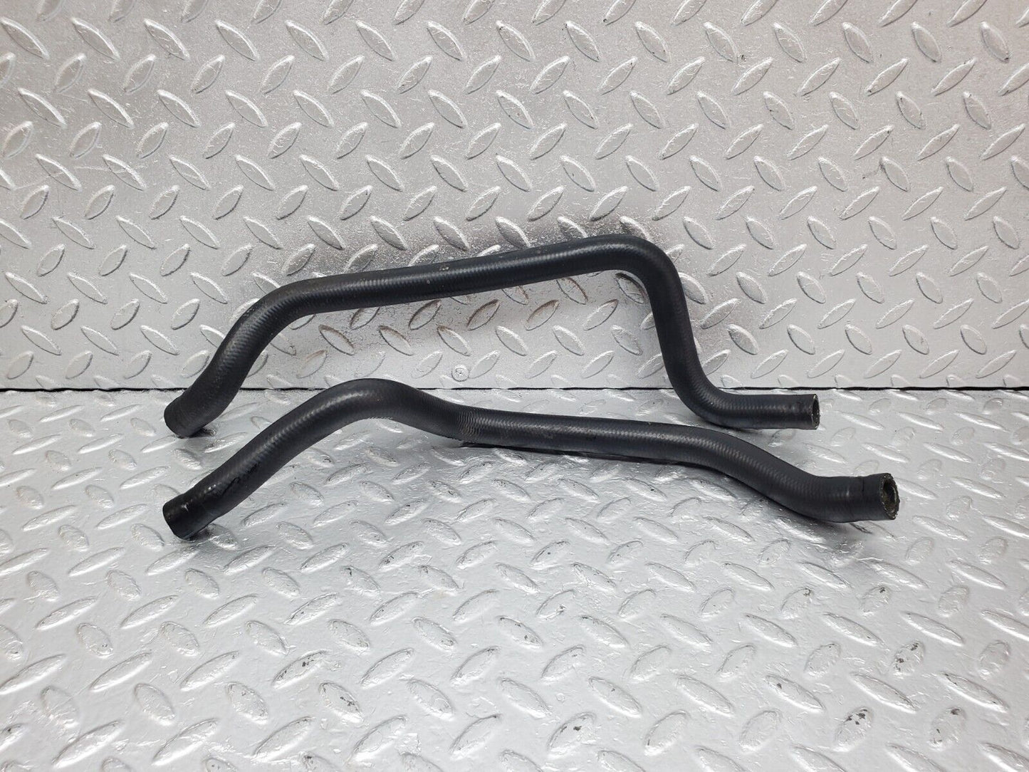 44746 Mercedes-Benz W124 220E Heater Hose Pipe Pair 1248327093 1248327193