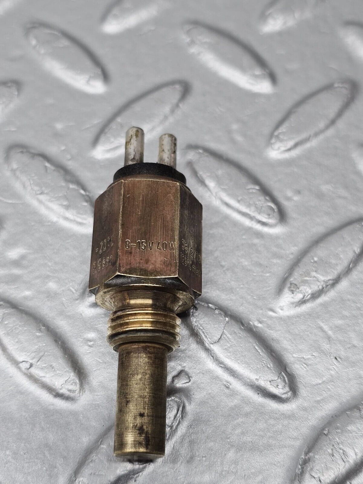 40786 Mercedes-Benz W123 280E Temperature Switch VDO 36/2/19