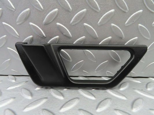 6432 Mercedes-Benz S124 E220 Wagon Door Opener Frame Front Right