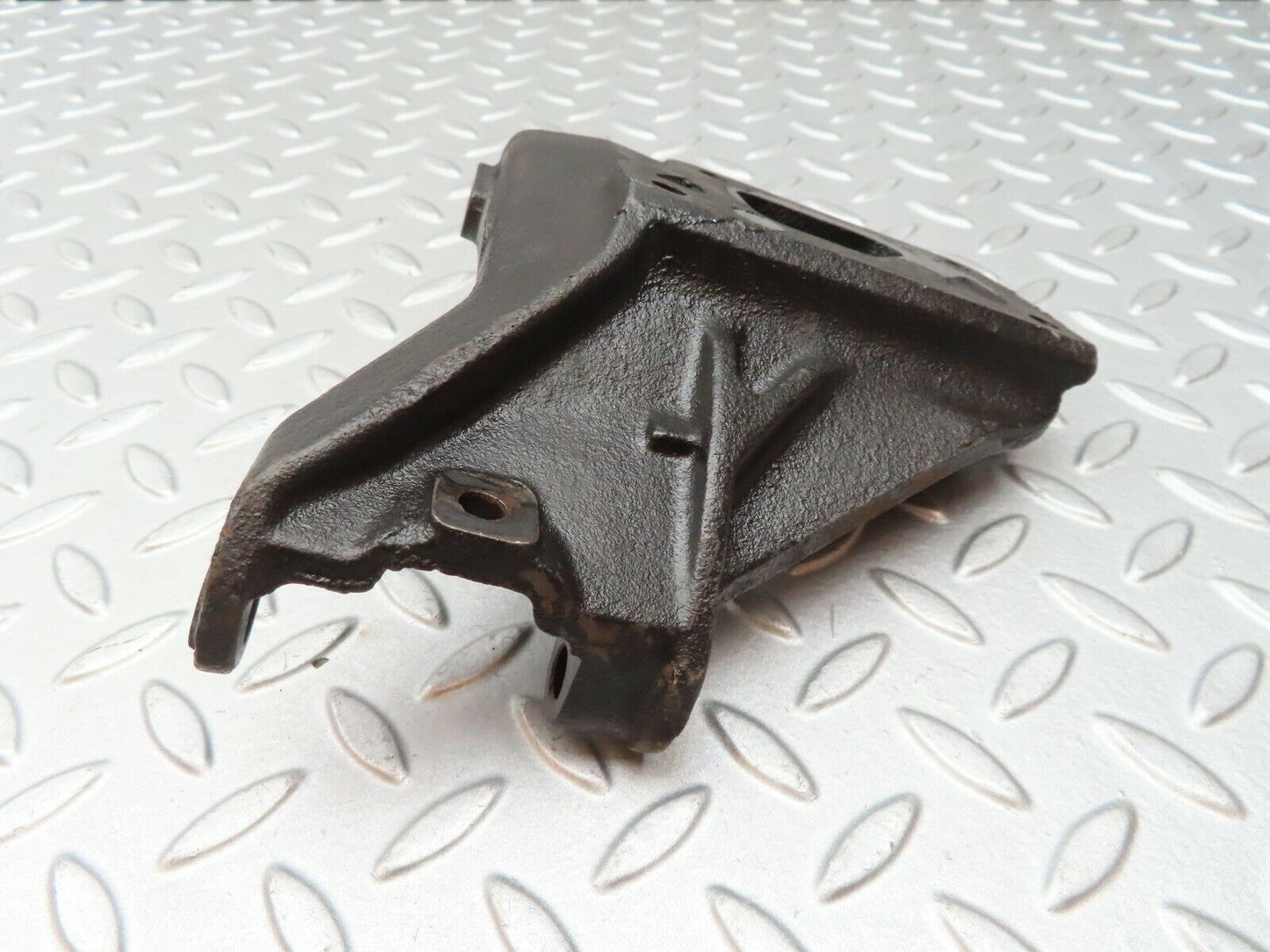 4813 Mercedes-Benz W114 280CE Coupe Alternator Bracket 1101550335