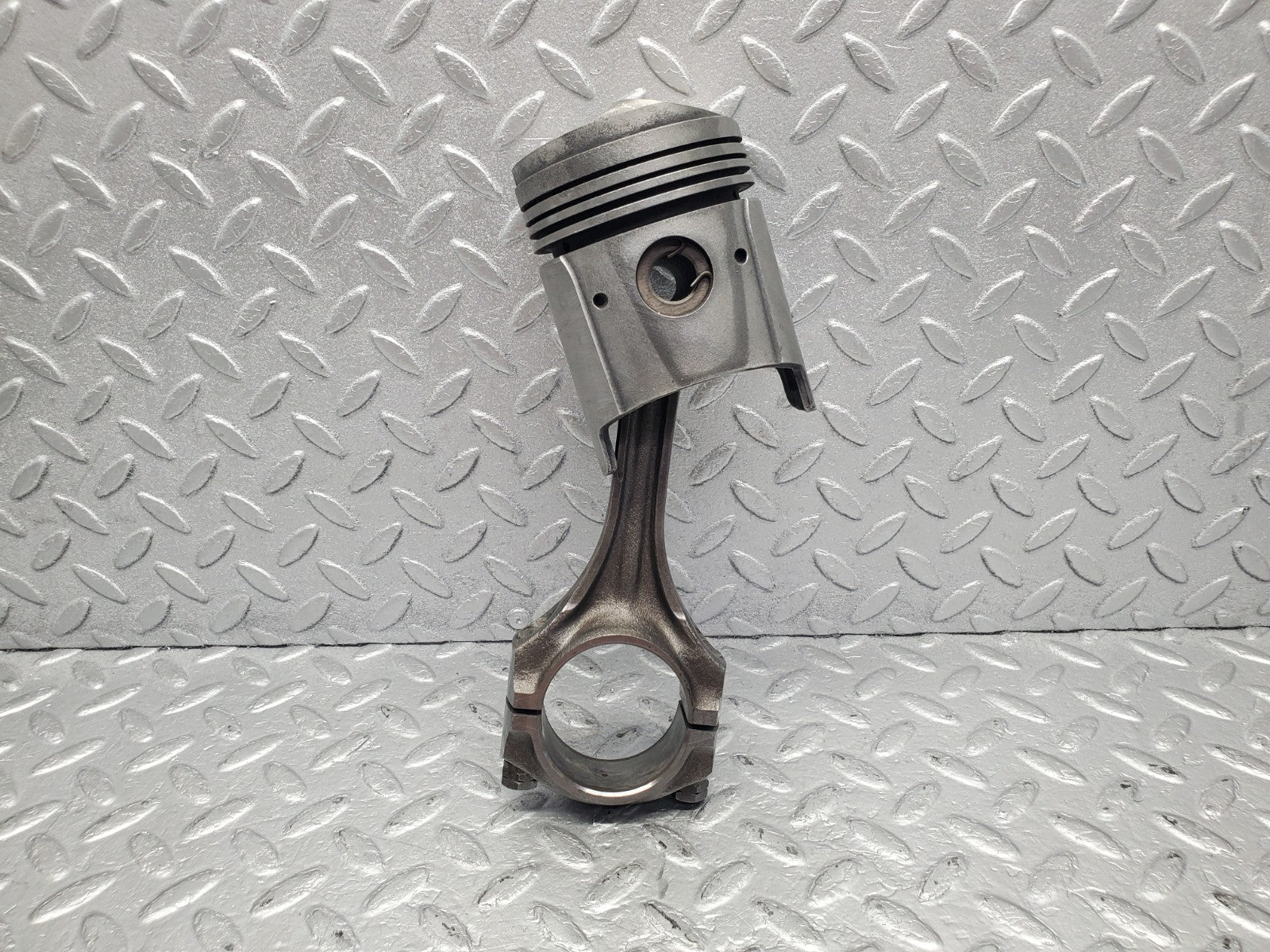 W112 piston and connecting rod used OEM