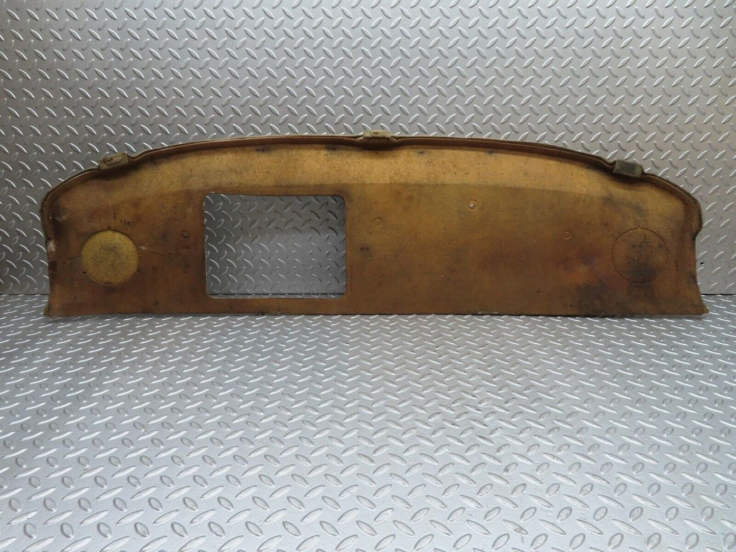 13569 Mercedes-Benz W123 200 Parcel Shelf
