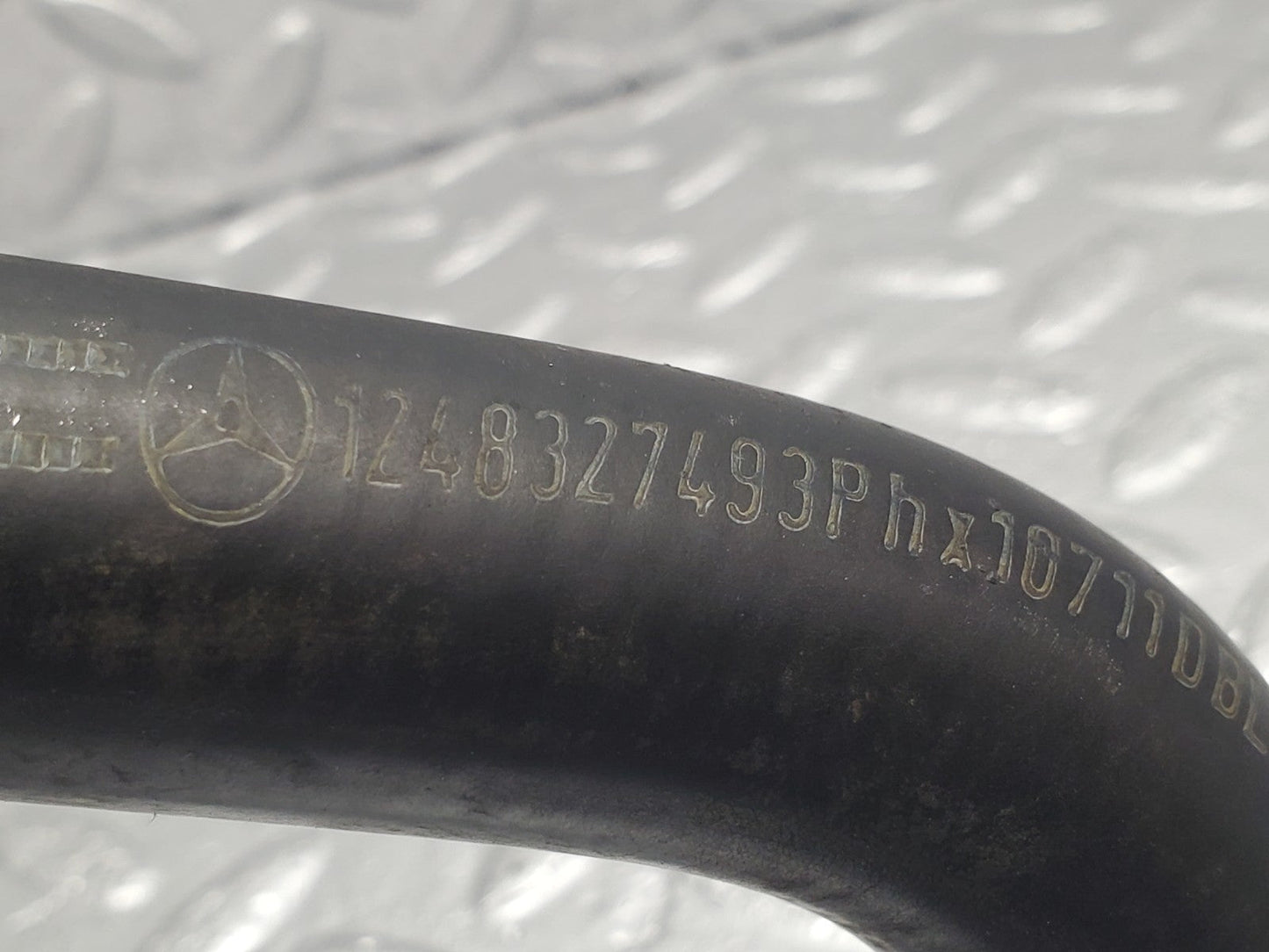 46928977
