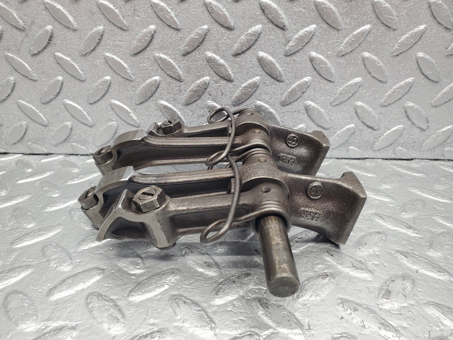W112 rocker arm support arm and shaft used OEM