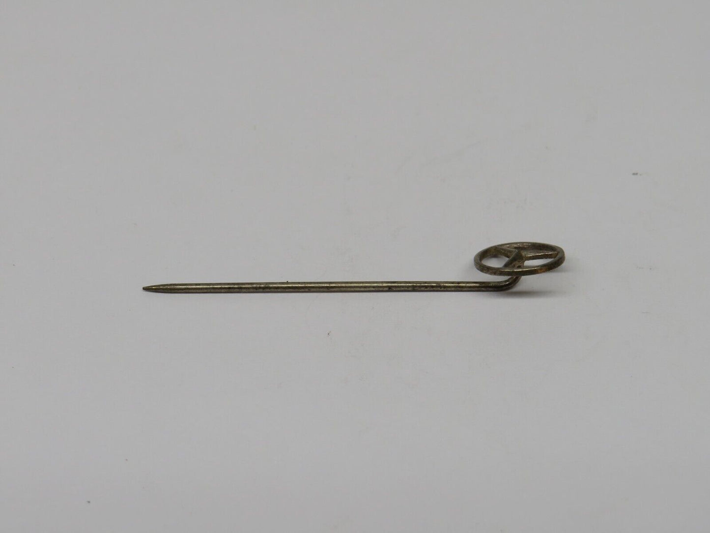 37509 Mercedes-Benz Vintage Lapel Pin Badge