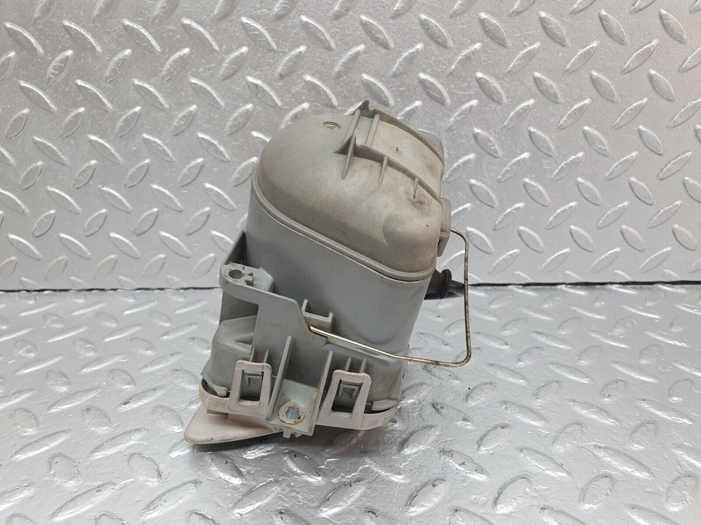 42404 Mercedes-Benz R129 320SL Coupe Front Left Fog Light Bosch No Lens 0305120001 1305230061