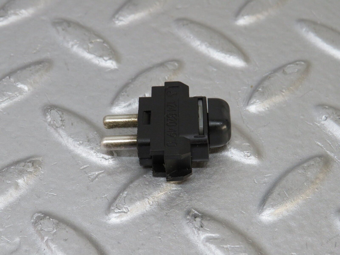 36909 Mercedes-Benz C126 420SEC Coupe Child Lock Control Switch 1248204910