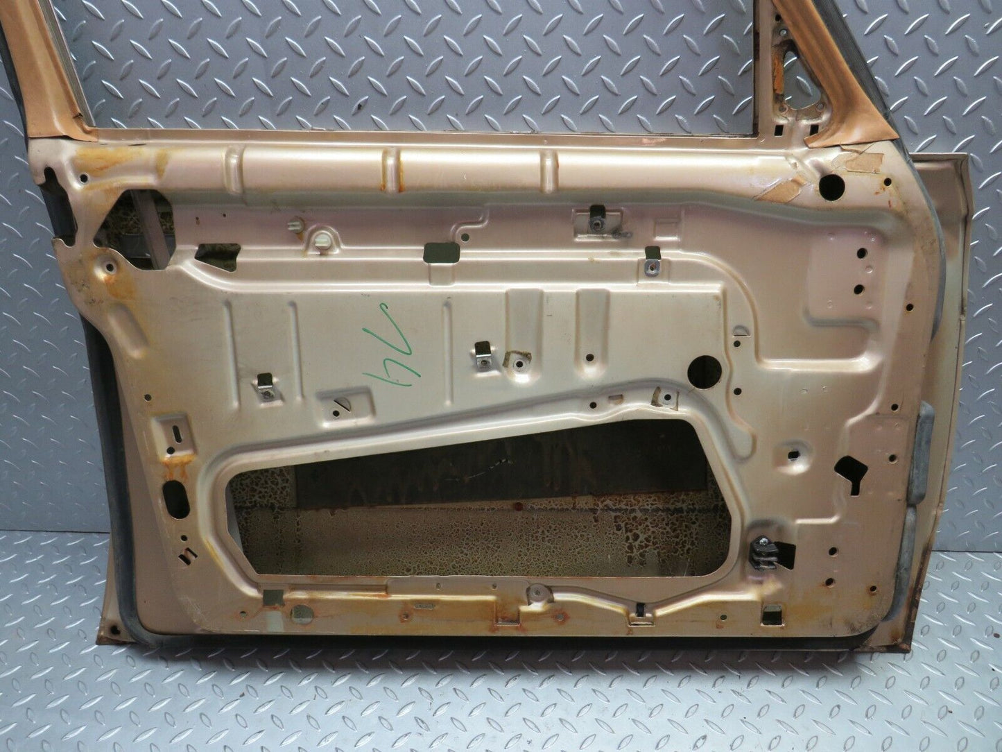 22107 Mercedes-Benz S123 280TE Wagon Front Left Door
