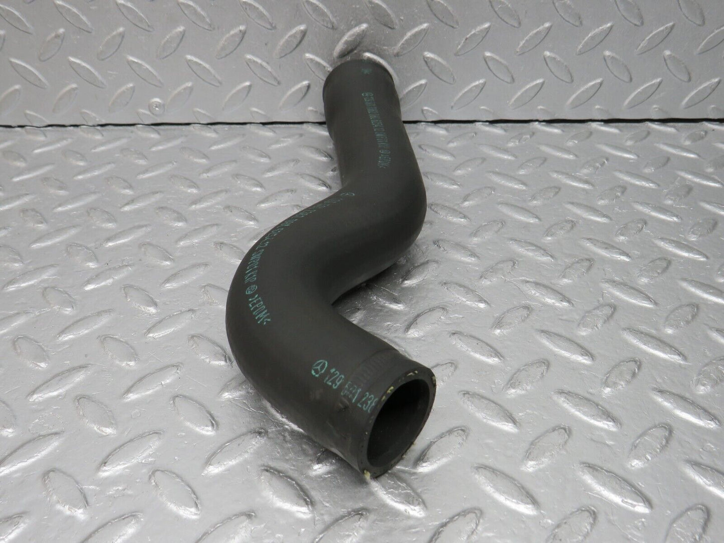 38276 Mercedes-Benz R129 280SL Coupe Upper Radiator Hose Pipe 1295012382