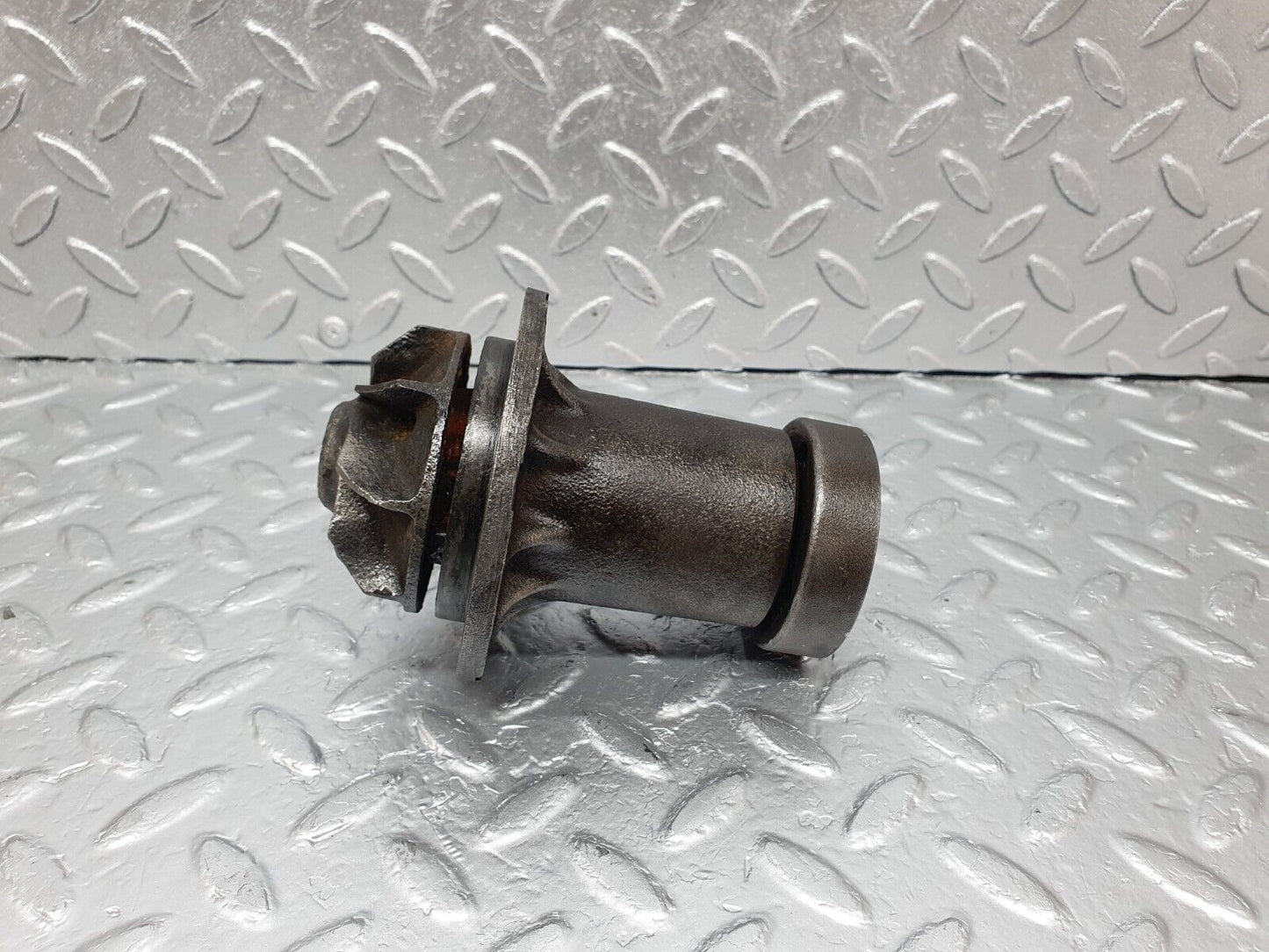 43344 Mercedes-Benz W108 280SE Water Pump 1102010110