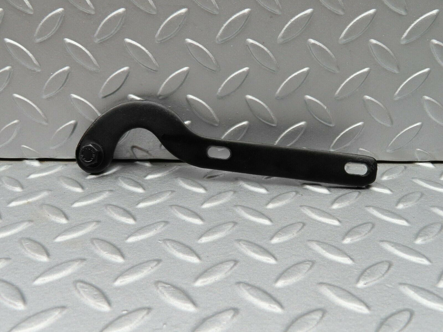 5140 Mercedes-Benz R107 350SL Left Bonnet Hinge Support