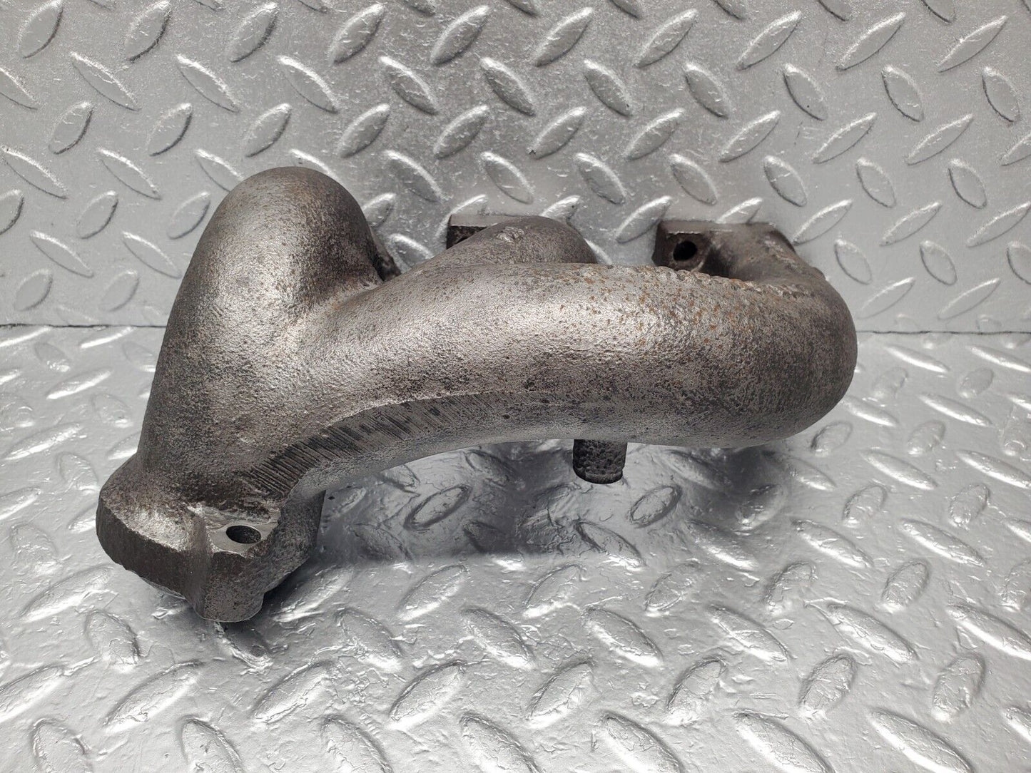 46707 Mercedes-Benz C123 280CE Coupe Exhaust Manifold Cylinder 4-6 1101427102