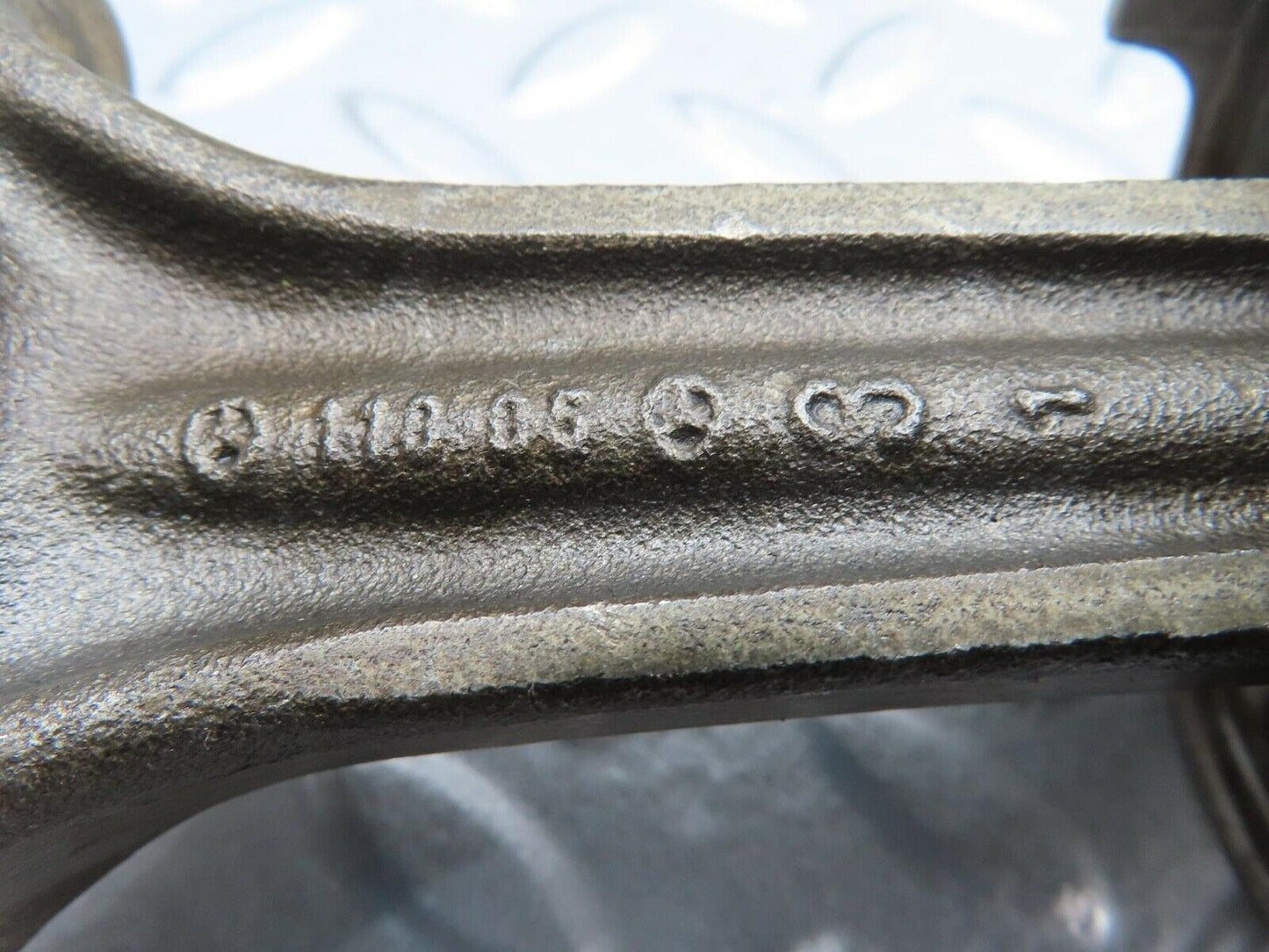 15981 Mercedes-Benz W123 280E Piston With Connecting Rod 85.975 mm
