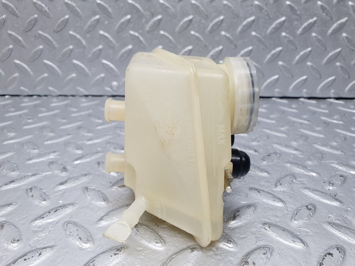 40955 Mercedes-Benz W126 300SE Brake Fluid Reservoir Tank