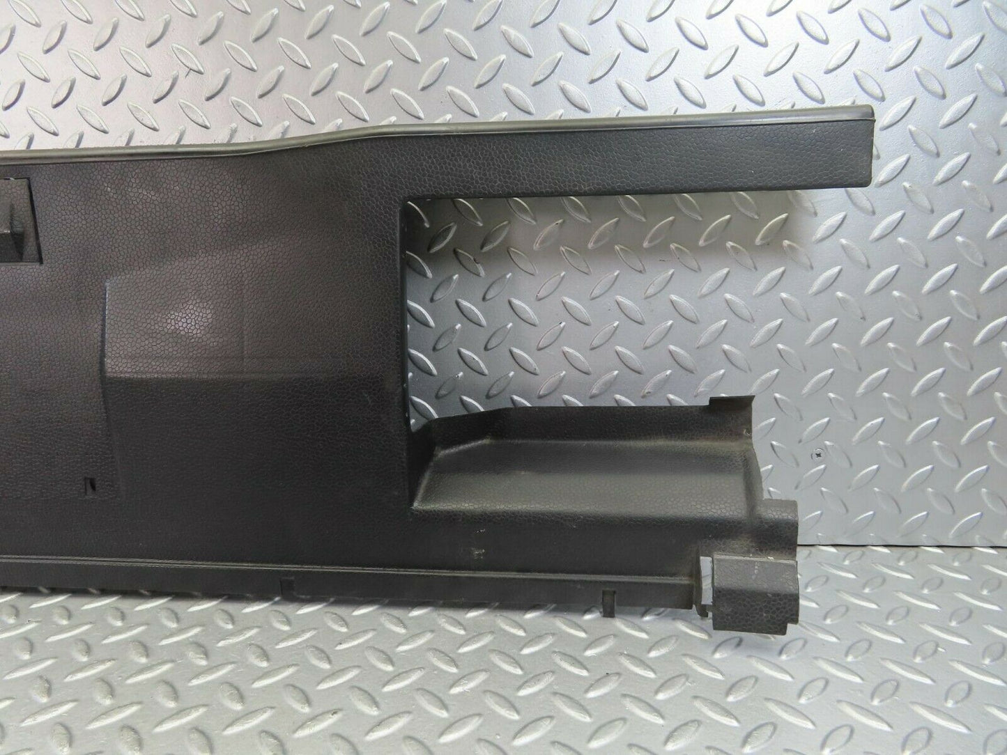 9112 Mercedes-Benz W201 Boot Rear Plastic Cover 2016940425