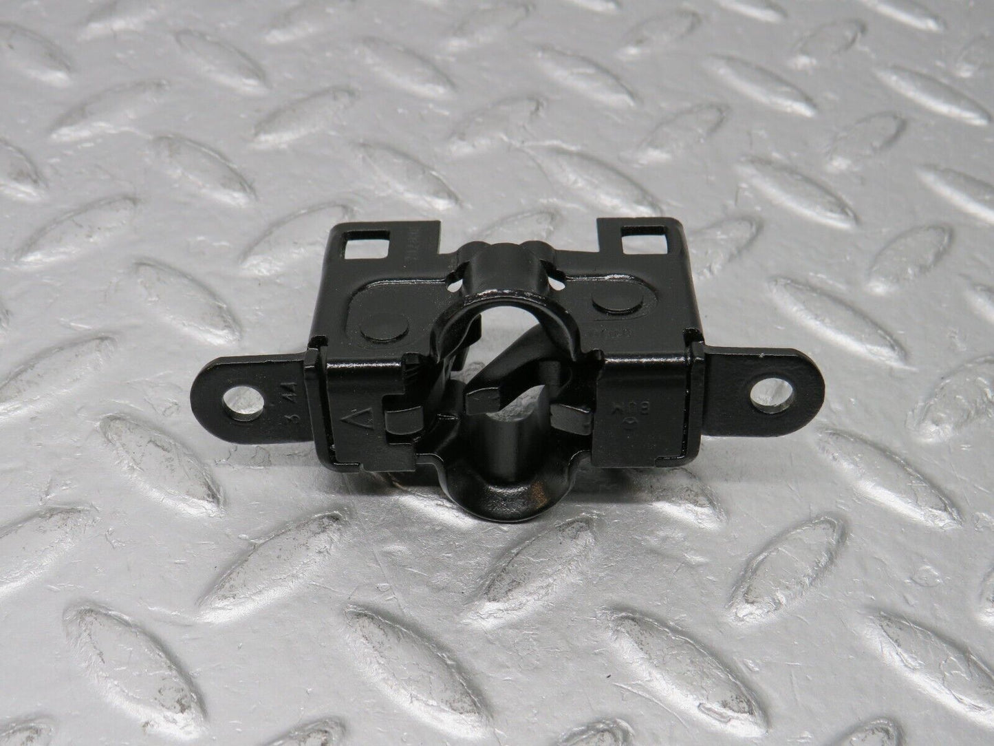 38533 Mercedes-Benz R129 280SL Coupe Bonnet Lock Latch