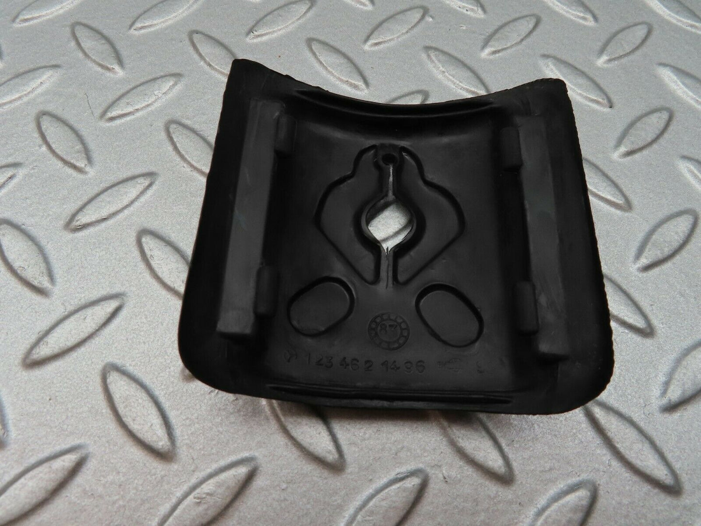 3772 Mercedes-Benz S123 200T Wagon Steering Column Switch Cover 1234621496