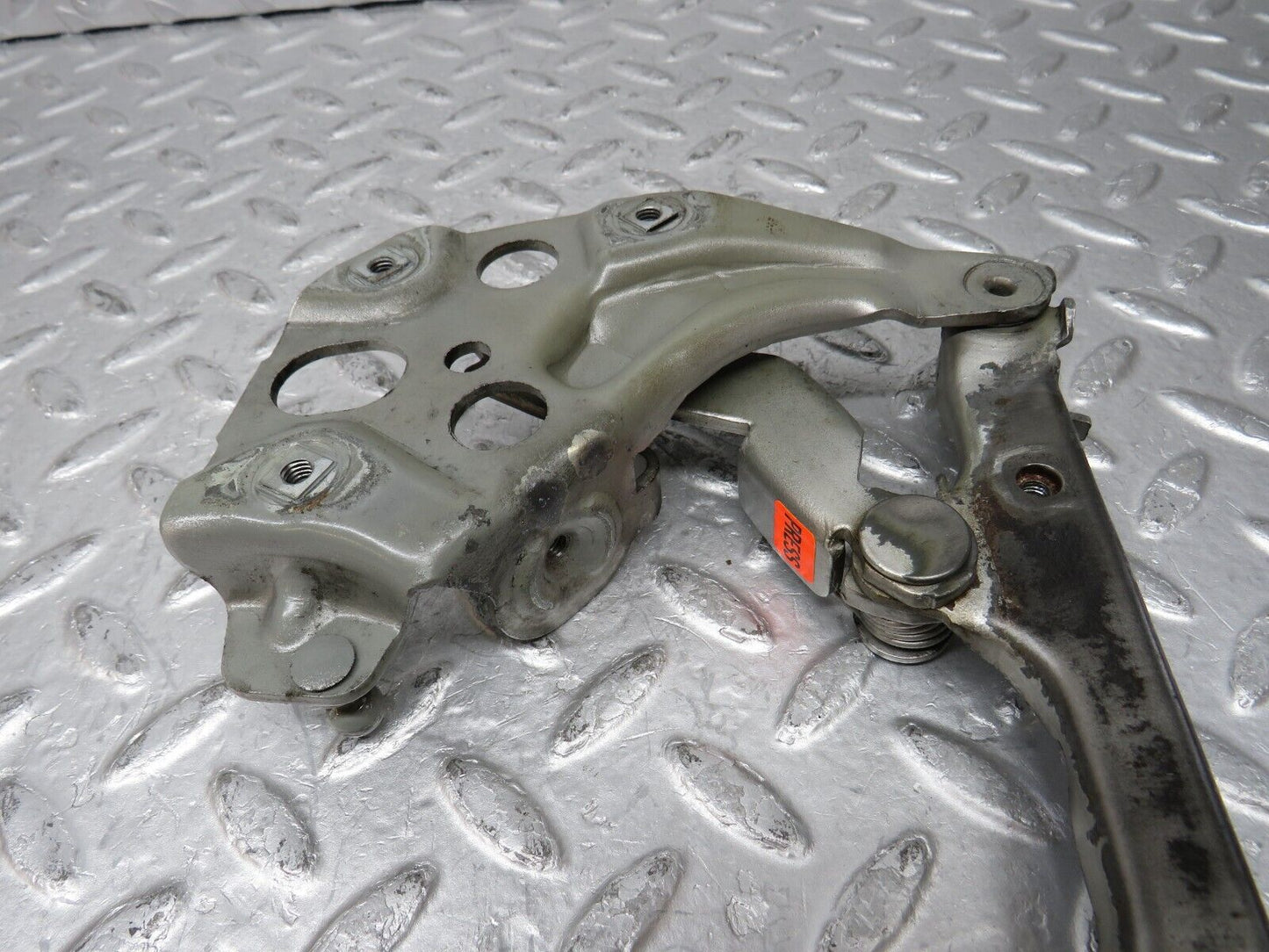 35030 Mercedes-Benz W210 320E Bonnet Hinge Right Side