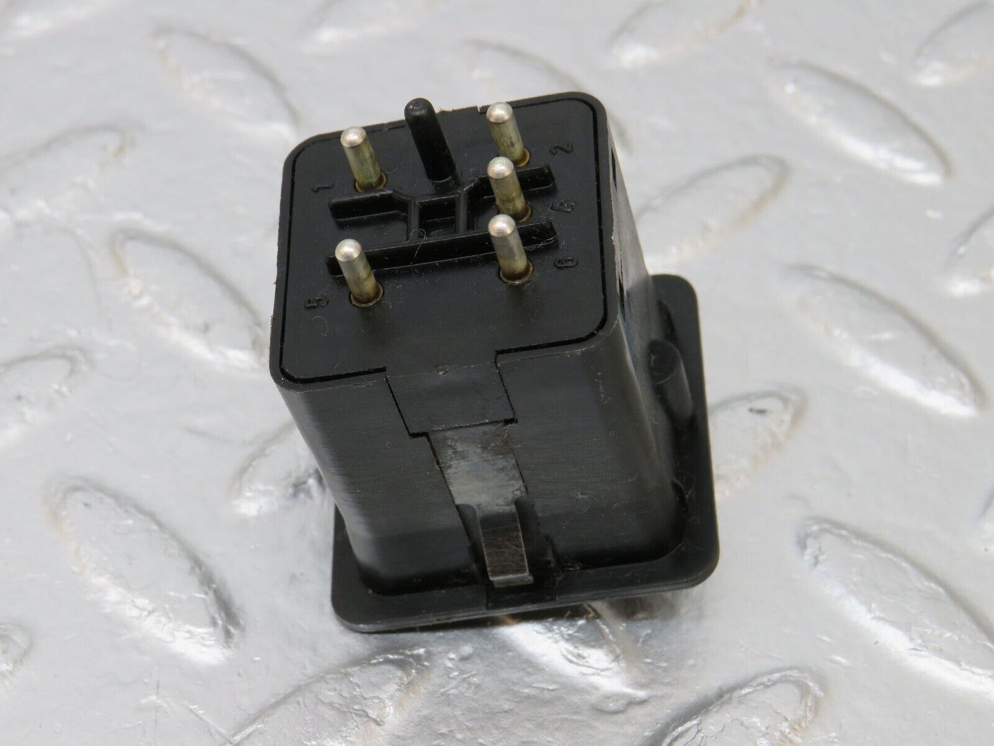 34618 Mercedes-Benz C126 380SEC Coupe Electric Mirror Adjust Switch 1268200810