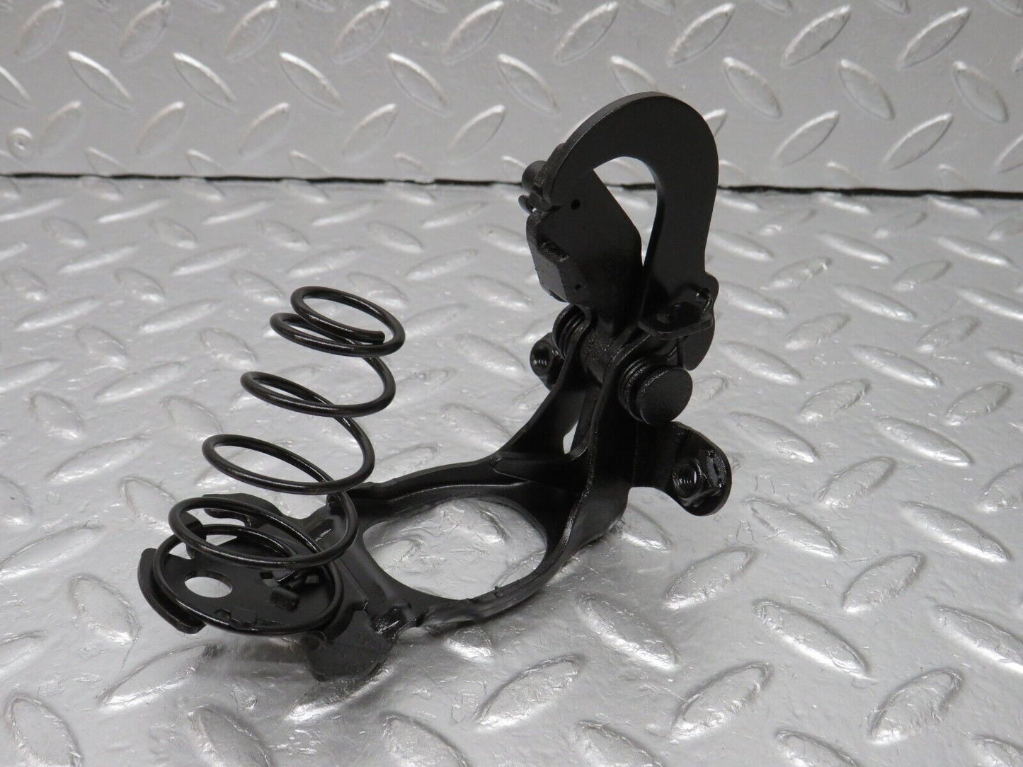 33533 Mercedes-Benz W202 C180 Bonnet Lock Latch