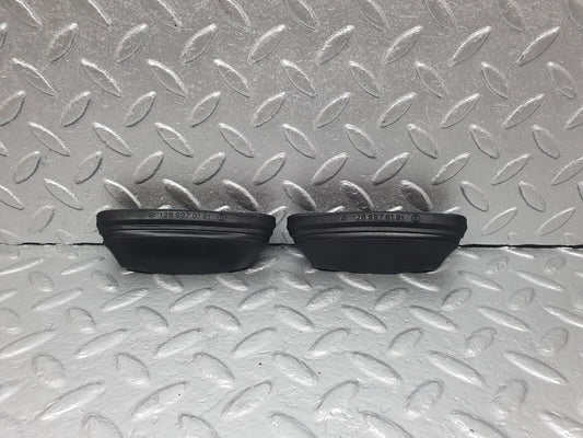 43532 Mercedes-Benz C126 380SEC Coupe Dashboard Centre Air Vent Rubber 2x 1269970181