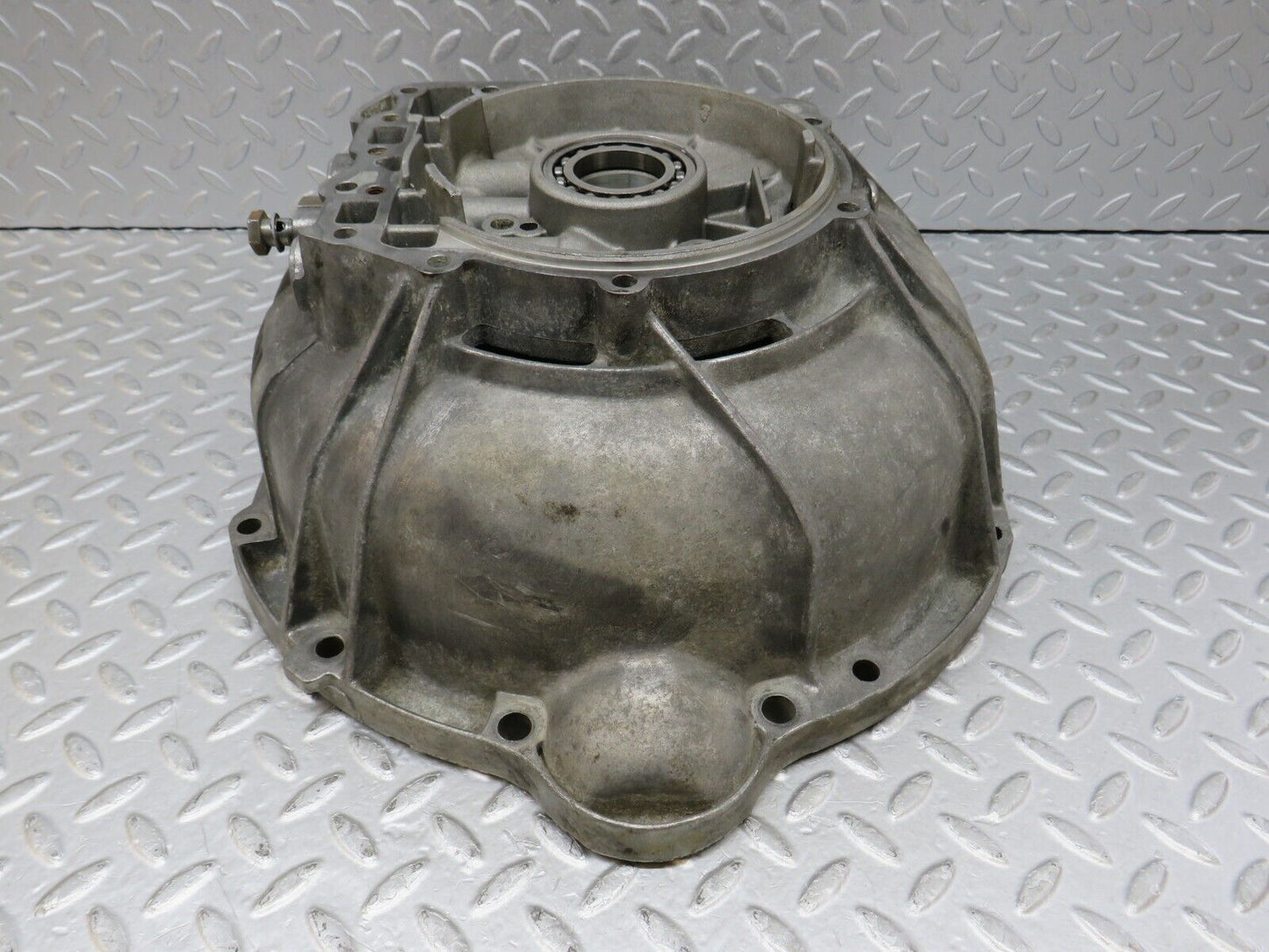 36405 Mercedes-Benz R107 450 Automatic Gearbox Bell Housing 722.002 1162570201