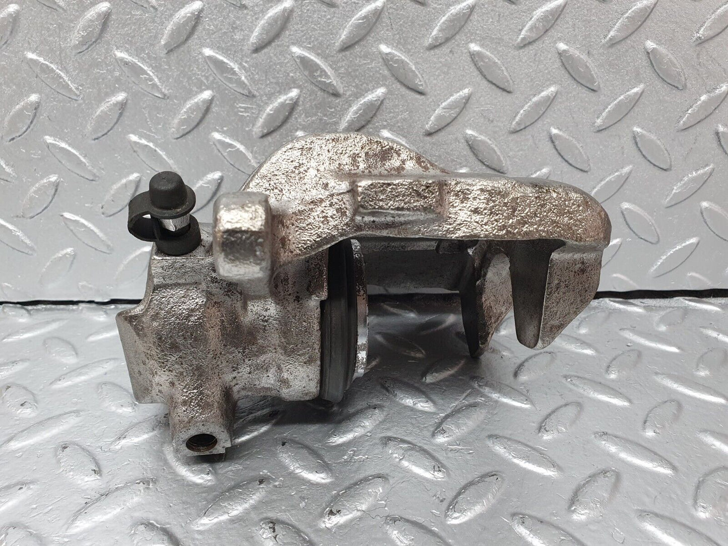 41904 Mercedes-Benz W202 C200 Front Right Brake Caliper Lucas