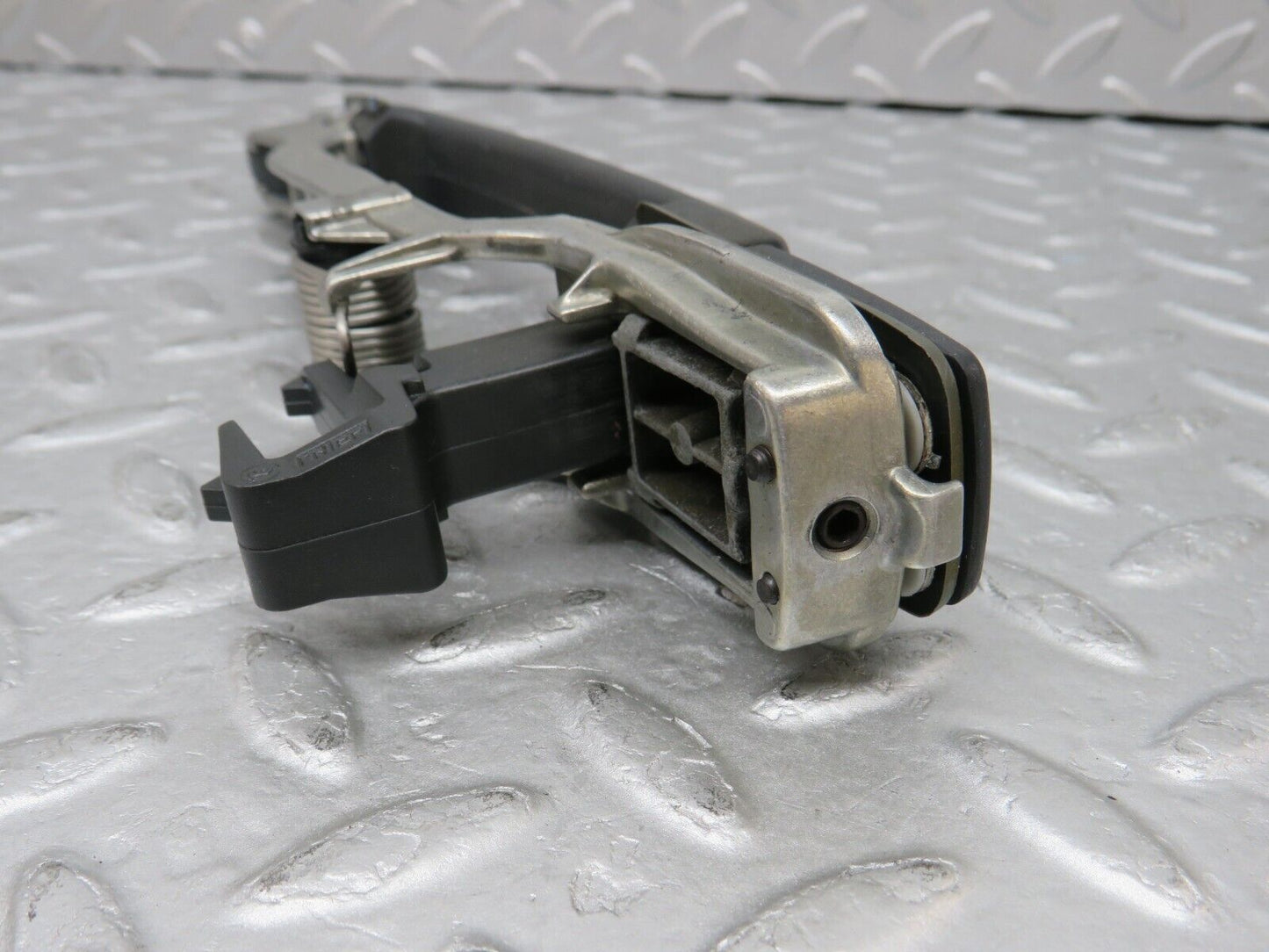 36629 Mercedes-Benz W201 190E 2.0L Exterior Door Handle Rear Right