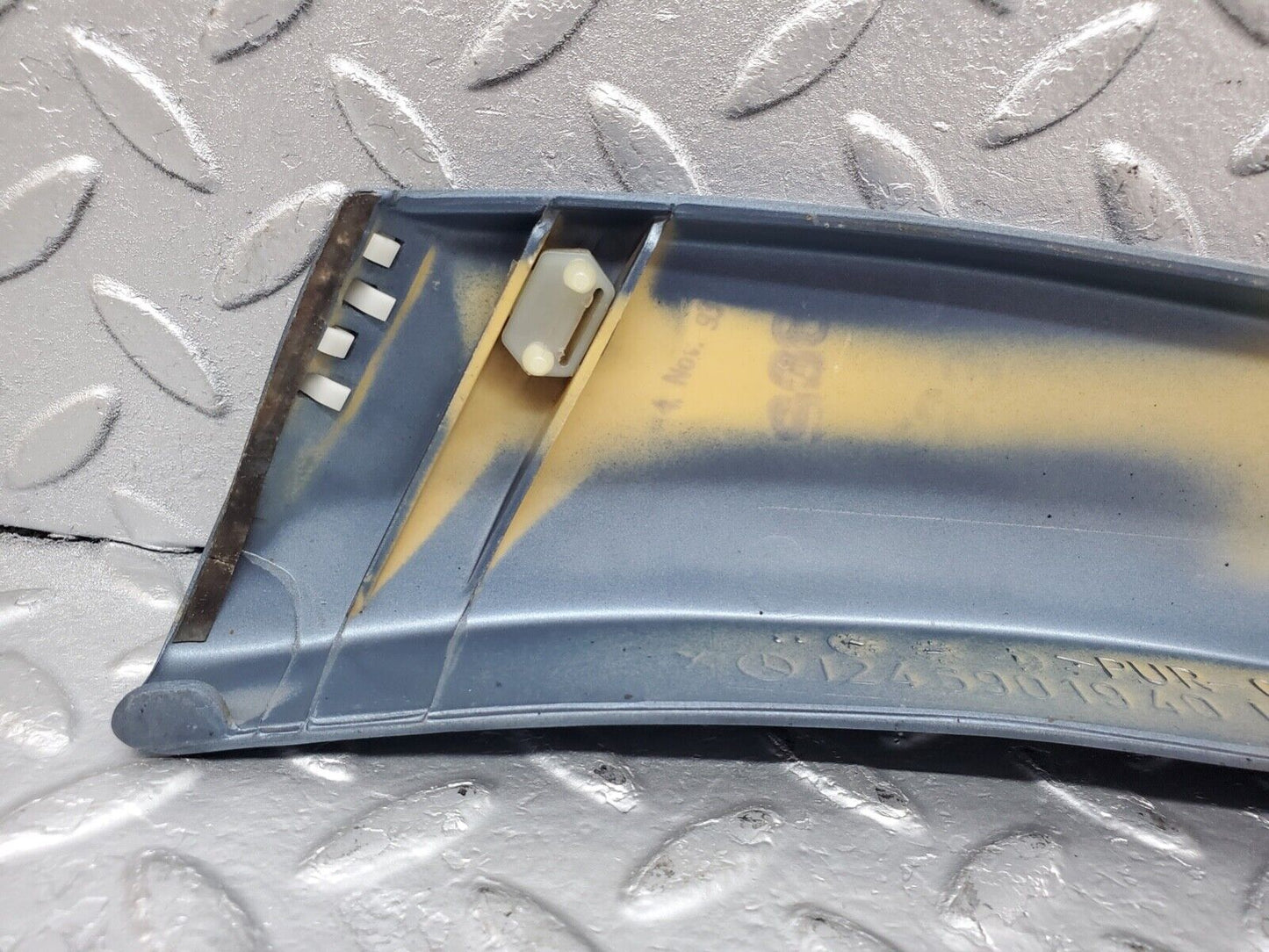 44608 Mercedes-Benz W124 220E Rear Left Fender Lower Moulding Trim