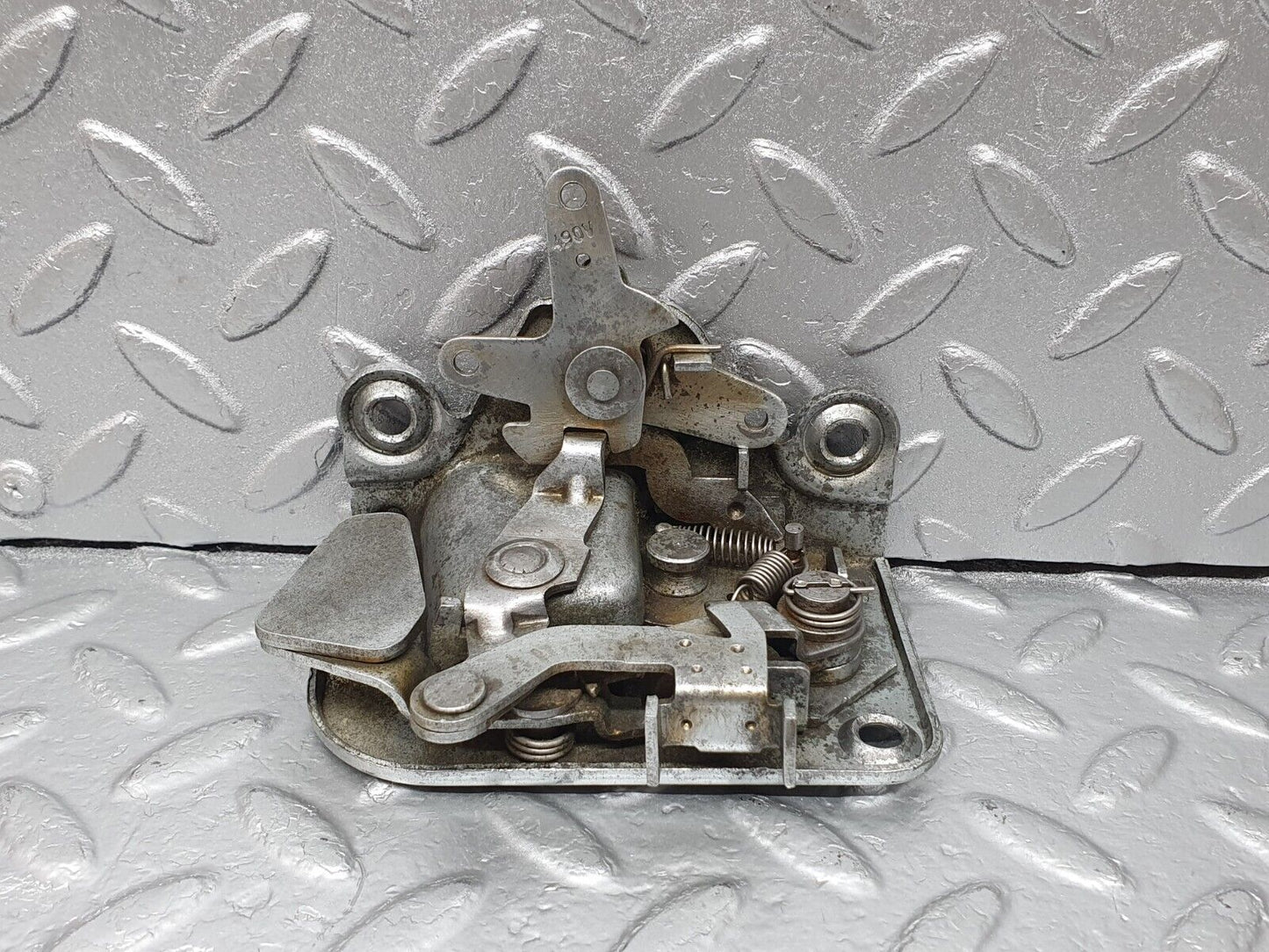 43130 Mercedes-Benz W108 280SE Rear Right Door Lock Mechanism