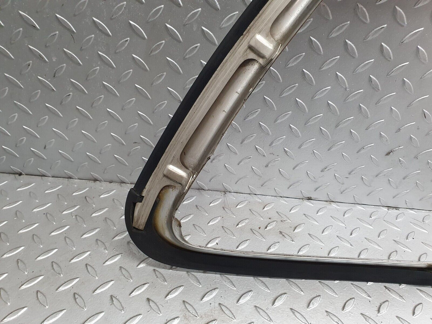 44199 Mercedes-Benz C123 230CE Coupe Roof Chrome Moulding Trim Left Side