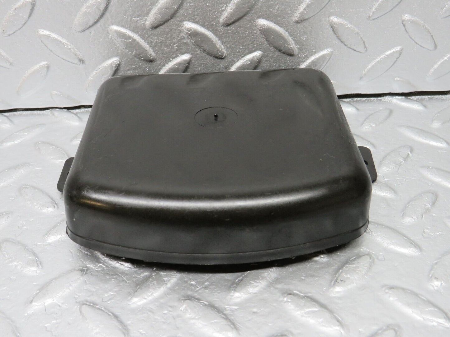 40326 Mercedes-Benz W110 230 Rear Axle Mount Cover 1116930030