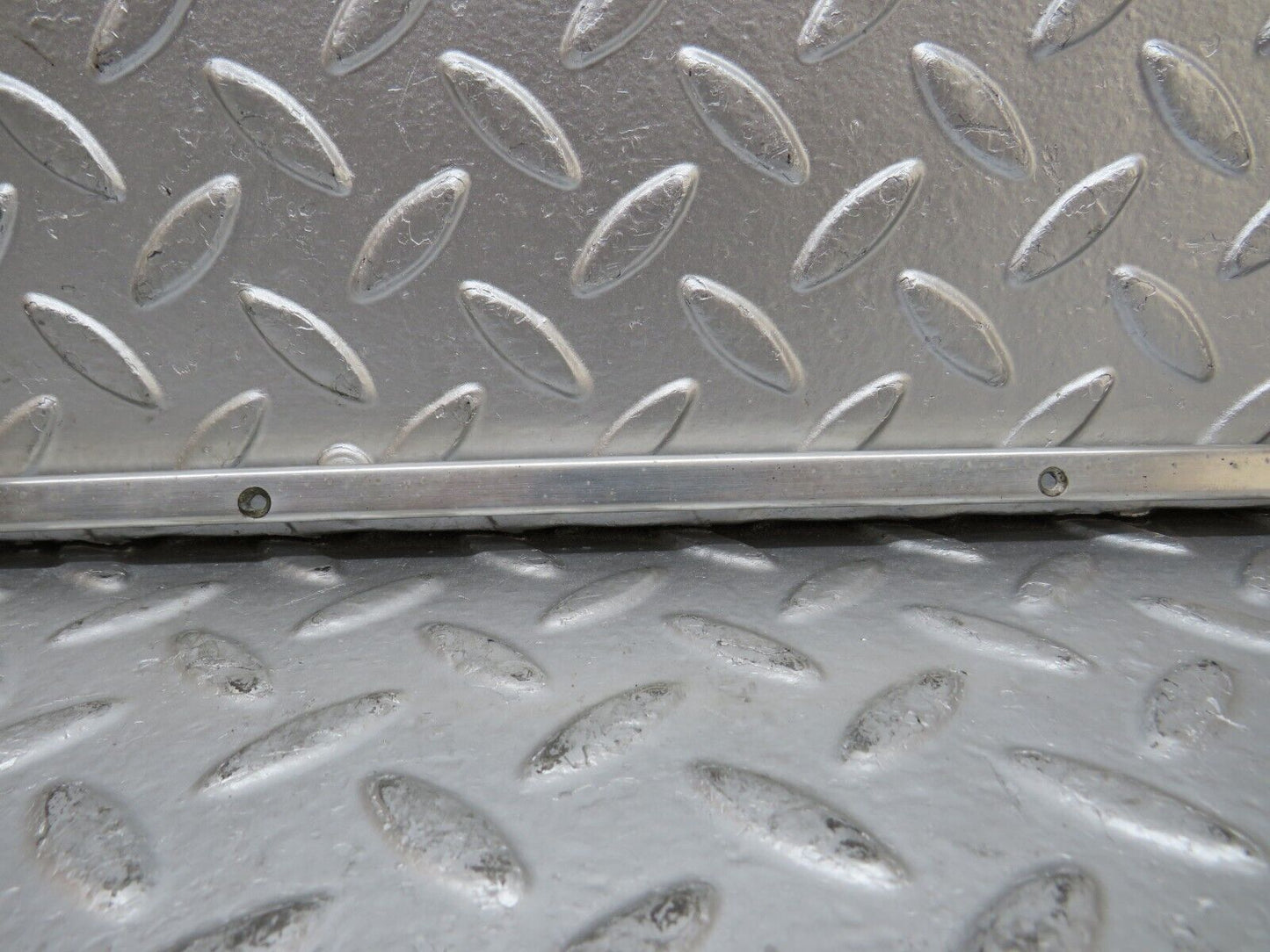 29607 Mercedes-Benz W124 230E Sunroof Trim