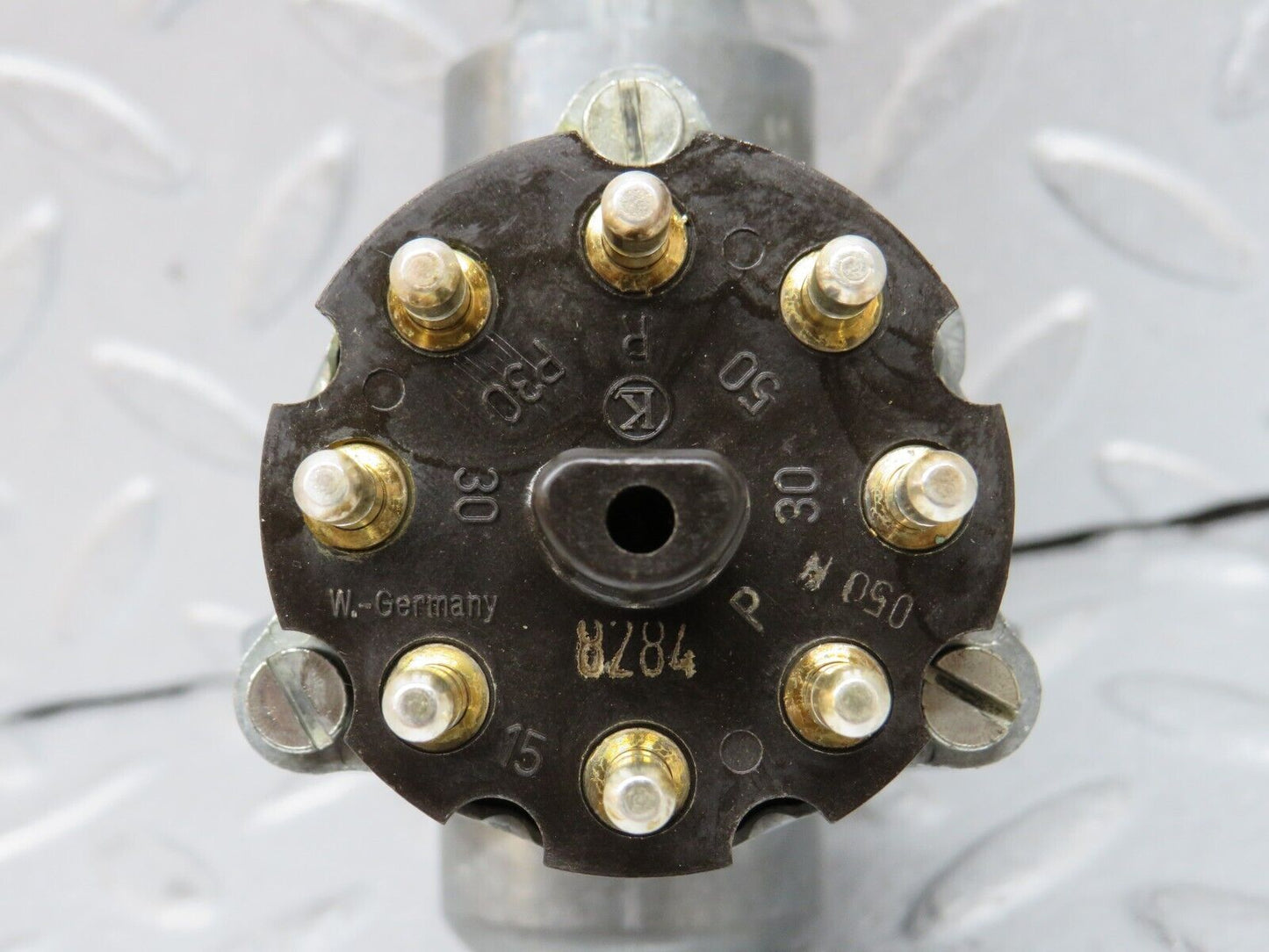 37477 Mercedes-Benz W109 300SEL Steering Lock Ignition Switch With Key 0004626930