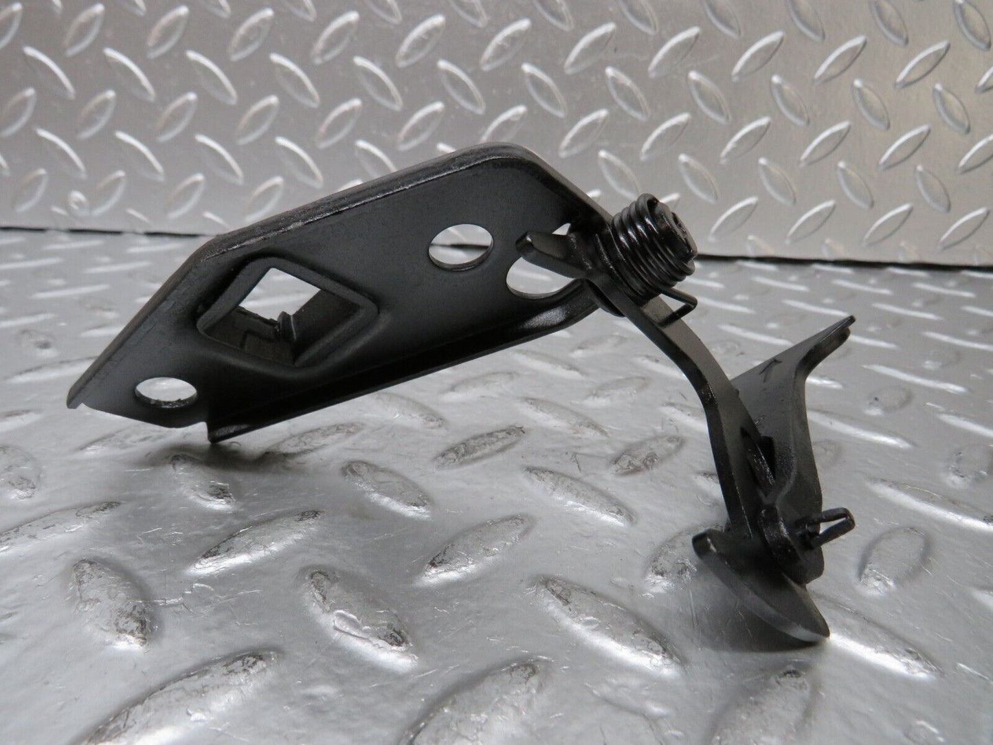 25285 Mercedes-Benz W201 190D Bonnet Safety Latch 2018800560
