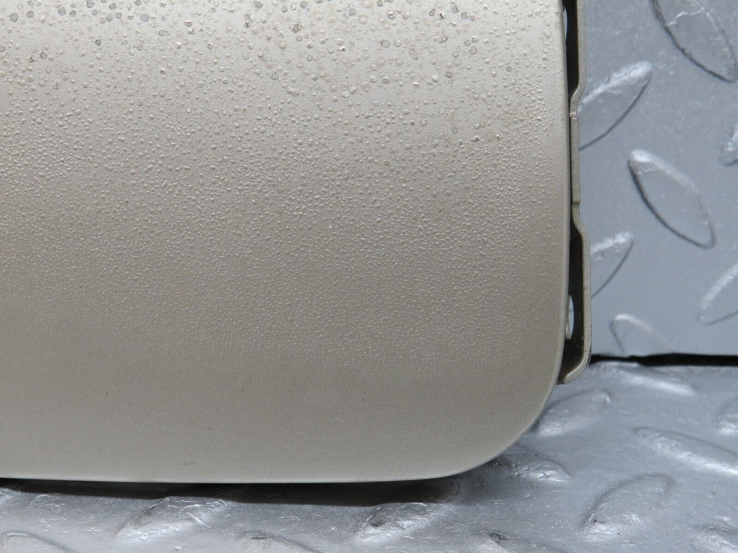 36548 Mercedes-Benz W201 190E 2.0L Fuel Tank Flap Cap 2015842839