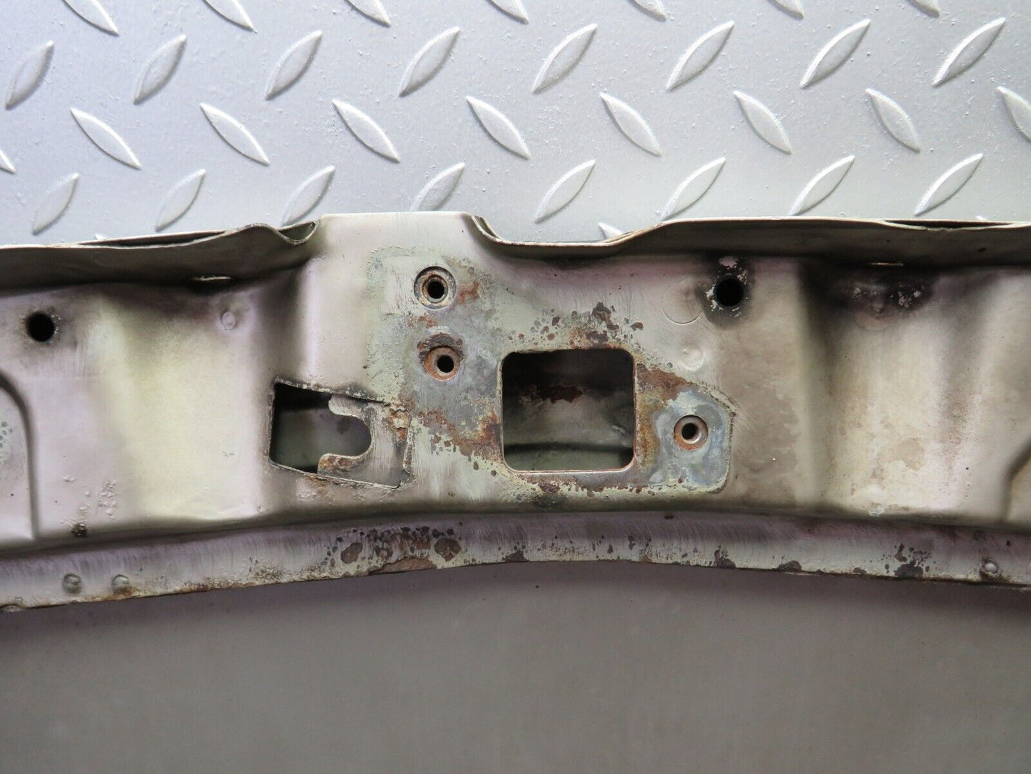 36763 Mercedes-Benz W201 190E 2.0L Bonnet