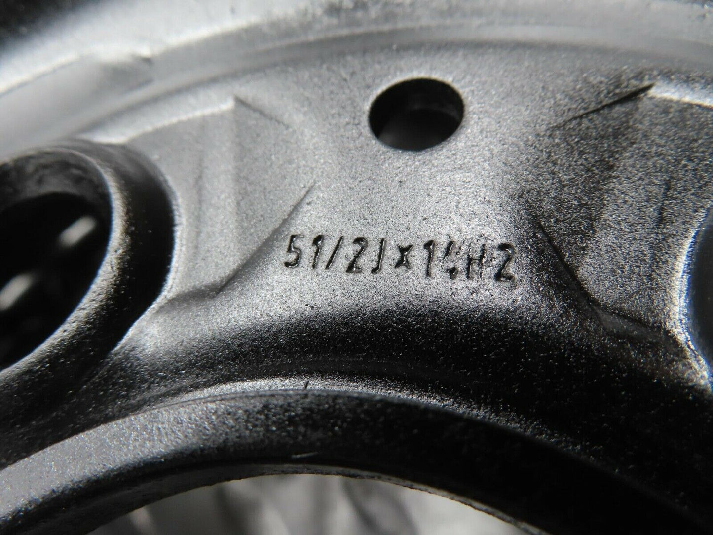13322 Mercedes-Benz Steel Wheel 5.5Jx14H2 ET30 5x112 1234000302