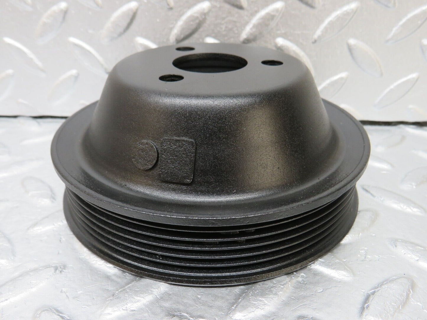 34681 Mercedes-Benz W124 260E Water Pump Pulley 1264600379