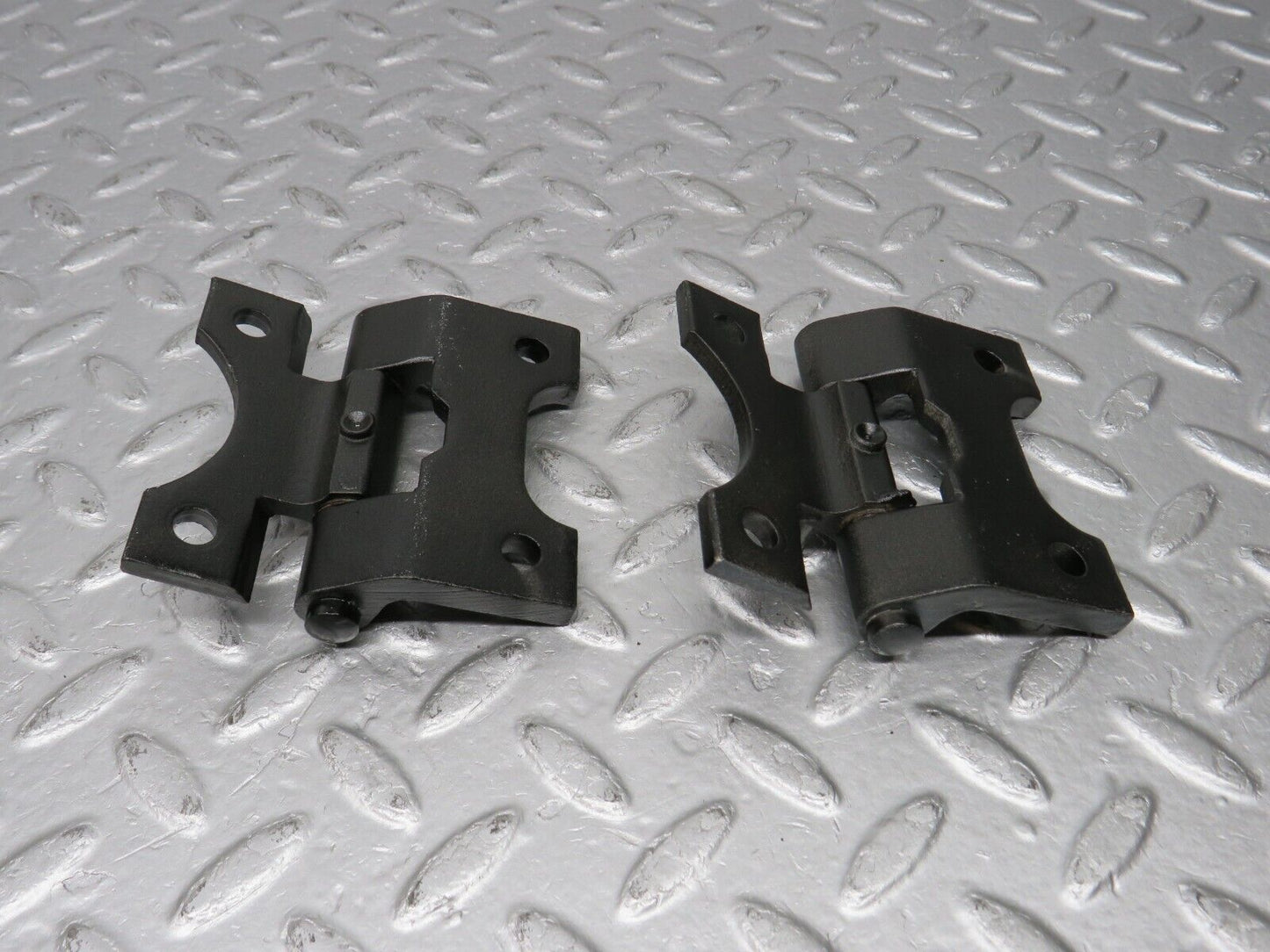 39234 Mercedes-Benz R107 500SL Door Hinge Right Side